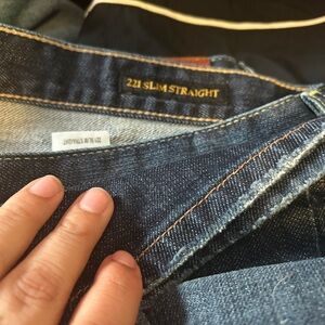 Lucky Brand Dark Blue Denim Jeans